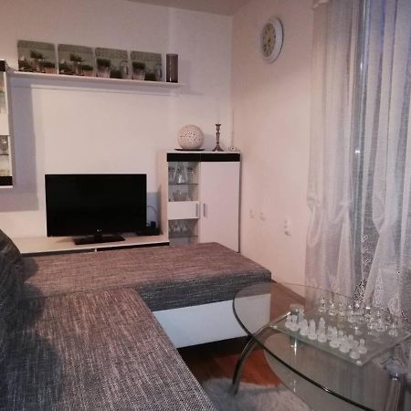 Holiday Home Tin Ogulin Bagian luar foto