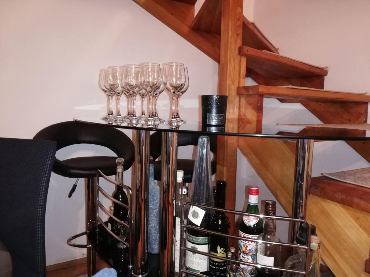 Holiday Home Tin Ogulin Bagian luar foto