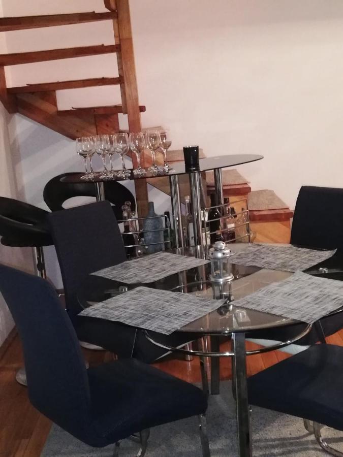 Holiday Home Tin Ogulin Bagian luar foto